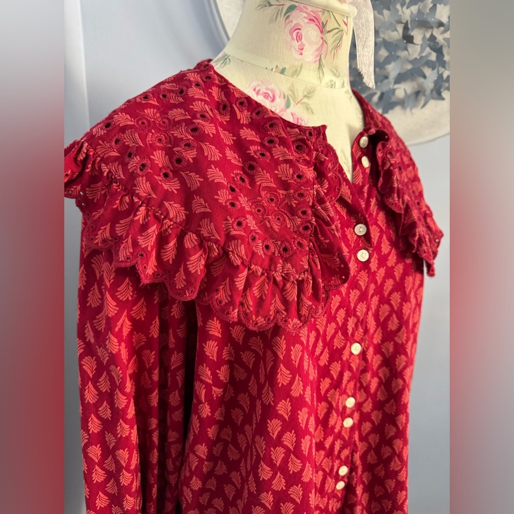 Universal Thread Red Patterned Blouse with Ruffles - Picture 5 of 10